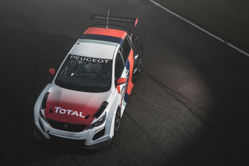 Der Sport-Löwe wird von einem 1,6 Liter großen Vierzylinder-Turbo angetrieben, ... (Bild: Peugeot Sport)