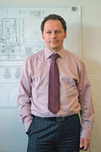 Dr.-Ing. Marcus Queins, technischer Leiter der Dörries Scharmann Technologie GmbH in  Mönchengladbach: „Treiber für die Entwicklung energieeffizienter Werkzeugmaschinen sind die Gesetzeslage und Programme zur Senkung der Energiekosten in Großunternehmen.“  (Bild: DST)