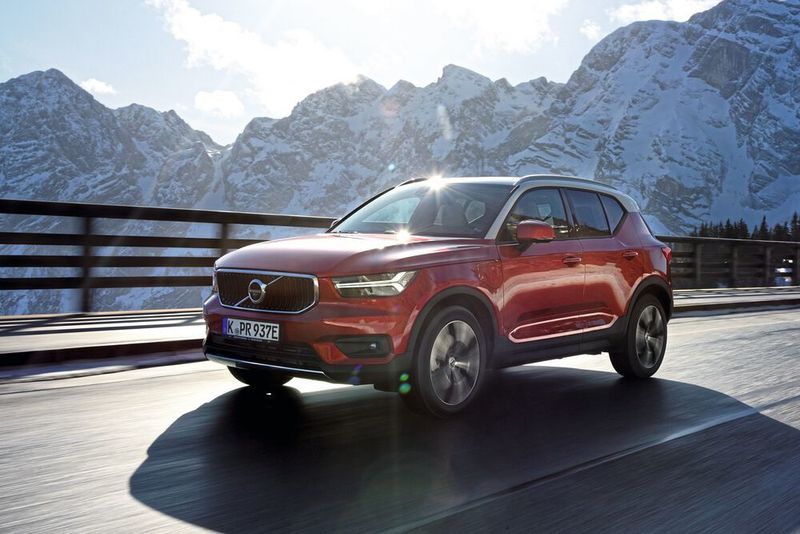 Die Kraft gelangt per Siebengang-Doppelkupplungsgetriebe ausschließlich an die Vorderachse.  (Volvo)