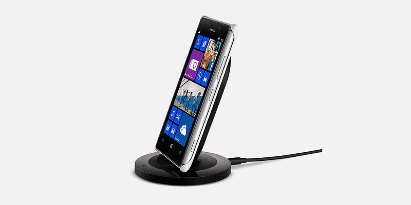 Mit zahlreichem Zubehör kann der Handel beim Lumia 925 noch auf extra Kaufanreize setzen. (Bild: Nokia)