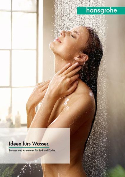 „Das Erleben von Wasser“ spiegelt hansgrohe in verschiedenen Marketingmaterialien wieder. Hier beispielsweise die aktuelle Badbroschüre. (hansgrohe)