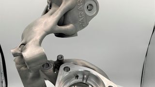 Der 3D-gedruckte 800-PS-Golf-Achsschenkel von Parare wiegt rund 50 Prozent weniger als das Originalbauteil.  (Bild: Parare)