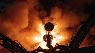 Starlink ist das grösste Satelliten-Netzwerk. Dank der Verbindungsstabilität ist es interessant zur globalen Vernetzung von Unternehmen. (Bild: SpaceX)