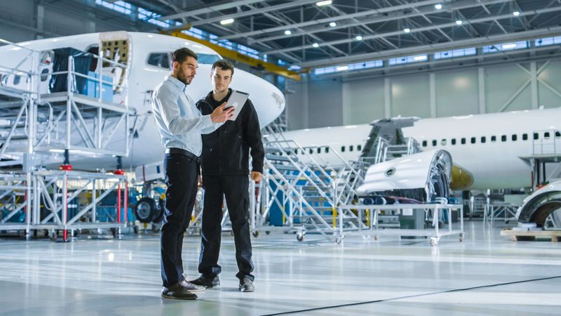 Modern electrical connectors help commercial aircraft achieve greater efficiency, reliability and power density while supporting increasingly complex onboard systems.(Source:  PEI-Genesis)