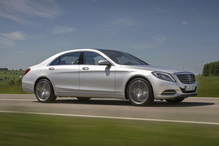 Oberklasse: Mercedes S-Klasse, 321 Neuzulassungen. (Daimler)