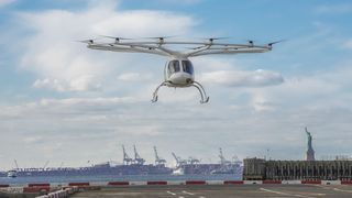 Volocopter 2X vor der Manhatten Skyline in New York City.  (Bild: Volocopter)