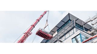 Abb. 1: Das neue Laborgebäude steht – nun kann endlich auch die Laborausstattung einziehen. (© Jörg Stanzick)