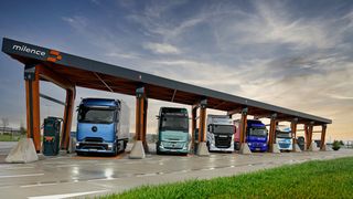 Milence hat die beiden ersten Ladehubs für schwere E-Lkw in Deutschland eröffnet. (Bild: Milence)