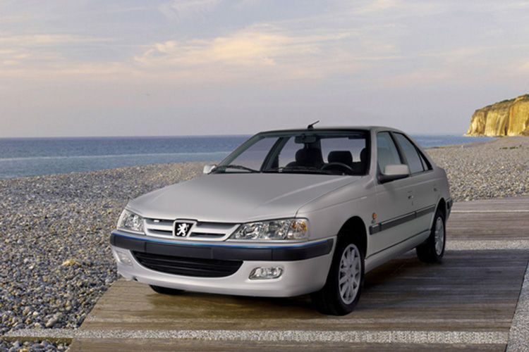 Kurioserweise liegt das Facelift des 405, der Peugeot Pars, mit 8.245 Einheiten hinter dem alten Modell. Das Fahrzeug wird seit 2001 im Iran produziert. (Bild: IKCO)