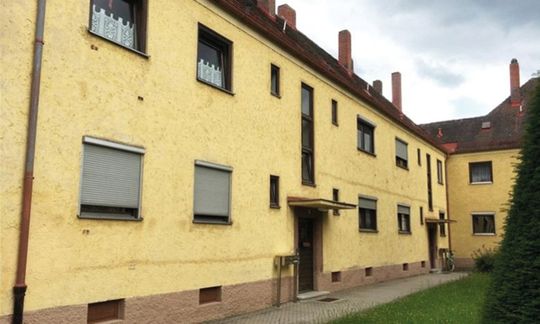 (Im Rahmen des Forschungsprogrammes MAGGIE sollten Musterlösungen für energieoptimiertes Wohnen in historischen Stadtquartieren entstehen. Hierfür waren die massiv errichteten Objekte in der Margaretenau geradezu prädestiniert. Bild: Maxit)