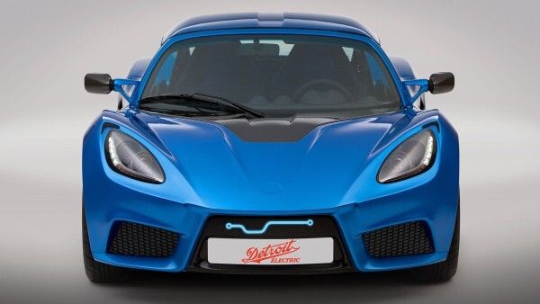 ... und spurtet in 3,7 Sekunden von 0 áuf 100 km/h (Bild: Detroit Electric)