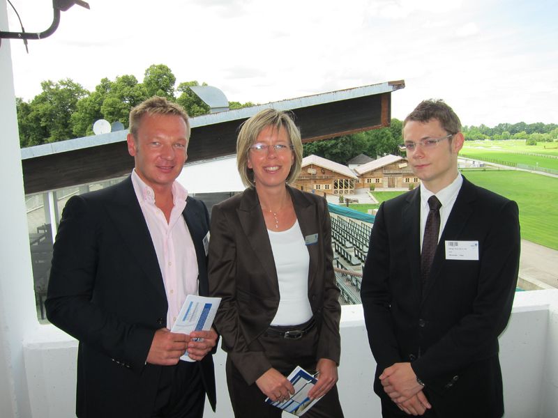 Anja Marohn, Infinigate, mit Alexander Held und Stefan Buchta (l.), Netlogix  (Bild: IT-BUSINESS)