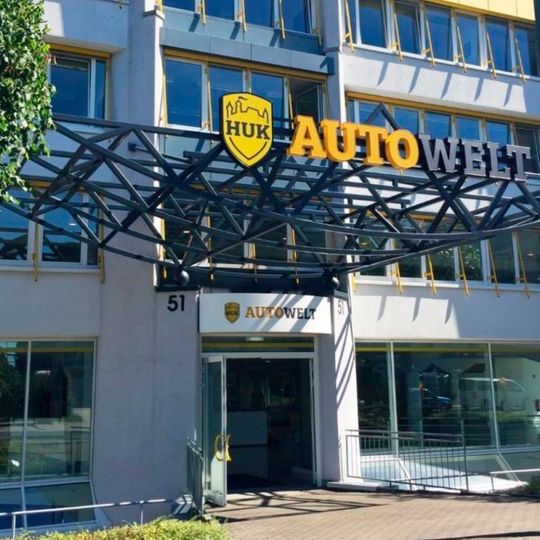 Zur HUK-Autowelt in Düsseldorf gehören inzwischen zwei Ankaufstationen in Köln und Dortmund.(Bild:  HUK Coburg)