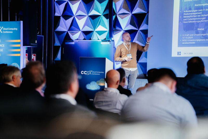 Manuel Ponzcas Vortrag bot Fachinput zu rechtlichen und sicherheitstechnischen Cloud-Themen. (Bild: Manuel Emme Fotografie)