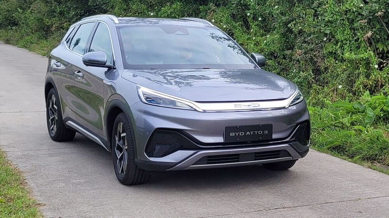 Bereits auf dem Markt ist das C-SUV Atto 3. (Bild: Wehner/Vogel Communication Group)