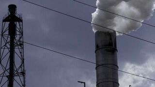 Im Zuge der CO2-Reduktion stellen viele Industrieunternehmen ihre Produktionsprozesse um. (gemeinfrei)