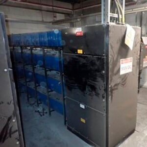 Im Batterieraum von einem der Global Switch Datacenter in London hat es am Wochenende gebrannt. (Bild:  London Fire Brigade)