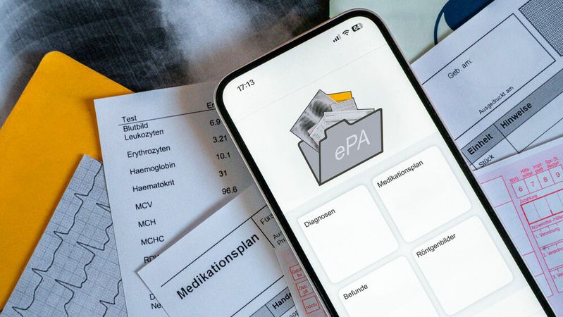 Bei einer System-Umstellung wurden die elektronischen Patientenakten der AOK-Versicherten gesperrt.(© Andrea Gaitanides – stock.adobe.com)