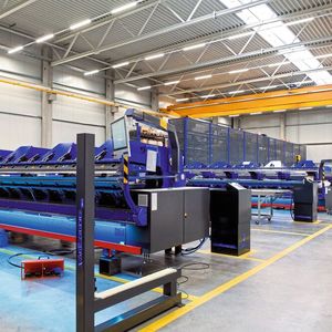 Blick in die Fertigungshalle bei Asco.(Bild:  Asco)