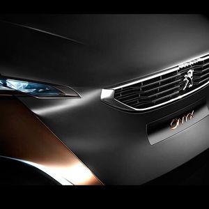 Peugeots Concept-Car Onyx sieht nicht nur hinreißend aus – auch bei den verwendeten Materialien zeigen die Franzosen was möglich ist. Die Präsentation findet auf dem Pariser Automobilsalon 2012 statt.