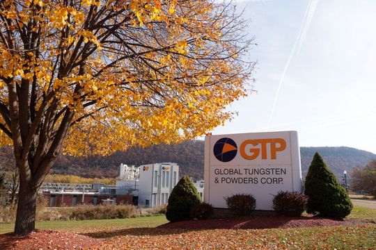 Die Plansee US Holding Corp. und Manhattan Five Partners LLC haben die verbindliche Rahmenvereinbarung über eine Zusammenarbeit zum Aufbau einer strategischen Wolframoxid-Reserve in den Vereinigten Staaten geschlossen.(Bild:  Ceratizit)