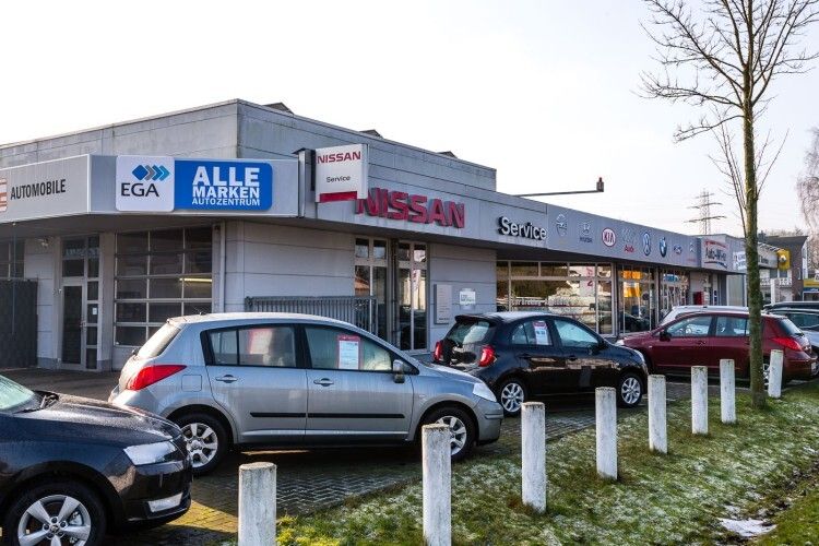 Das Autohaus Wilke im niedersächsischen Wildeshausen nahe Bremen setzte als erster EGA-Partner die neuen Mehrmarken-CI der Gemeinschaft um. (Foto: EGA)