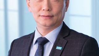 Patrick Zheng Yu Zhao, head of the new Global Automotive OEM Coatings Solutions business unit. (Source: BASF)