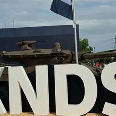 Wenn es nach dem Rüstungskonzern KNDS geht, dann erhält Deutschland zwei neue Produktionsstandorte für ein Panzerprojekt, damit die Versorgung gesichert werden kann ... (Bild: KNDS)