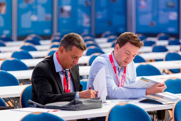 Impressionen vom 11. Anwenderkongress Steckverbinder im VCC Würzburg (Bild: Stefan Bausewein)