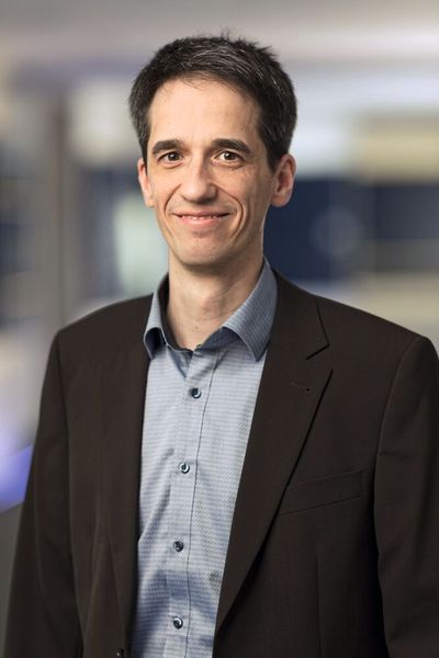 Frank Schwenker, Gruppenleiter für Advanced Engineering bei Faulhaber: „Das Projekt, einen präzisen Drehmomentsensor in einen Motor zu integrieren, begann vor einigen Jahren mit dem Ziel, Anwendungen wie Cobotics (kollaborative Robotik) für sichere Mensch-Roboter-Interaktionen voranzutreiben. Mit dem „Autonomyo“ können wir das Konzept nun zum ersten Mal in einer anspruchsvollen Anwendung als Unterstützungstechnologie umsetzen.“ (Bild: Faulhaber)