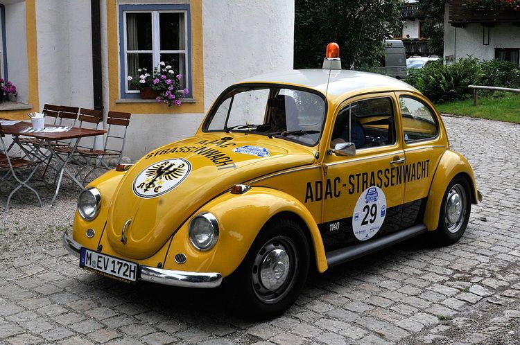 ... hatte der ADAC-Veteran zehn Jahre weniger auf dem Buckel. (Zietz /»kfz-betrieb«)