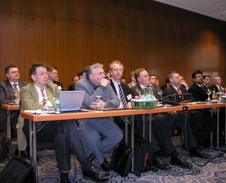 In fünf Hauptvorträgen und zahlreichen Einzelvorträgen zeigen Experten Trends der Automatisierungsbranche auf. (Archiv: Vogel Business Media)