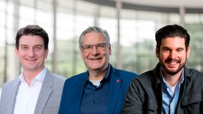 (v. l.) Andreas Rückriegel (Secunet), Christof Orth (Red Hat) und Milos Rusic (Deepset) freuen sich auf die Zusammenarbeit. (Bild: Secunet / Red Hat / Deepset / bearb. m. Canva)