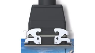  (Ilme / Shutterstock - Fulcanelli [M])