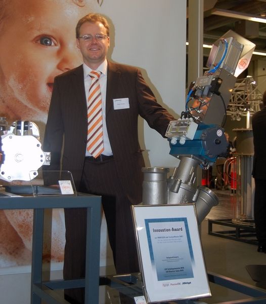 Jochen Sprung, Coperion Waeschle GmbH & Co. KG, Gewinner des Innovation Award für Apperatebau und Verfahrenskomponenten. (Archiv: Vogel Business Media)