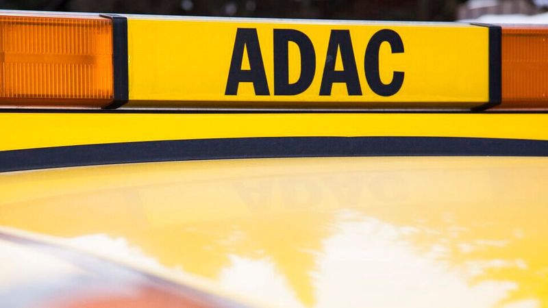 Spitzentag für die Pannenhelfer im Jahr 2021 war der 15. Februar. Insgesamt musste der ADAC an diesem Tag 21.627 Einsätze koordinieren.(Bild:  gemeinfrei /  Pixabay)