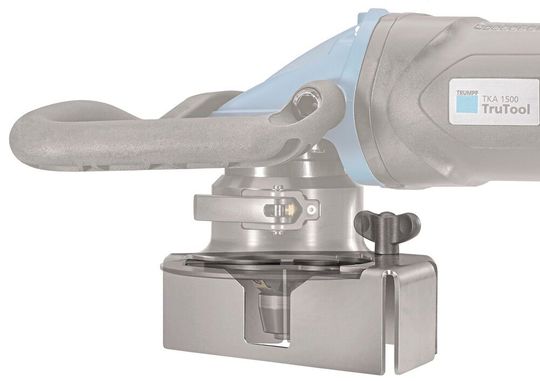 A highlight of the new TKA 1500 is the stainless steel stop prism. (Bild:  Trumpf)