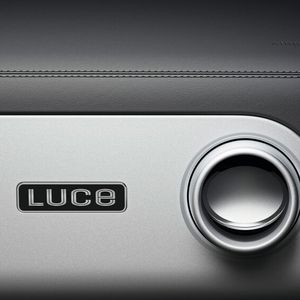 Erwartet wird ein Allradantrieb mit vier Motoren und mehr als 1.000 PS. (Bild:  Ferrari)