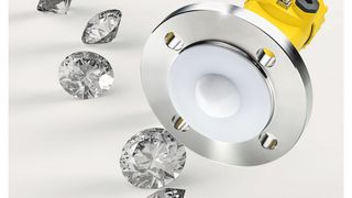 Ein Diamant in der Füllstandmessung: Erfahren Sie am Beispiel Diamanterzaufbereitung, welche Vorteile die Radarfüllstandmessung mit 80 GHz unter rauesten Bedingungen bringt. (© everythingpossible/Fotolia.com, Vega, [M]-Sahlmüller)