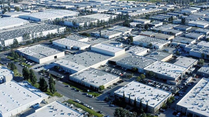 Aerospace Valley: Notthoff Engineering fertigt im kalifornischen Huntington Beach hochpräzise Strukturbauteile für Militär- und Luftfahrtprogramme der nächsten Generation. (Bild: Starrag)