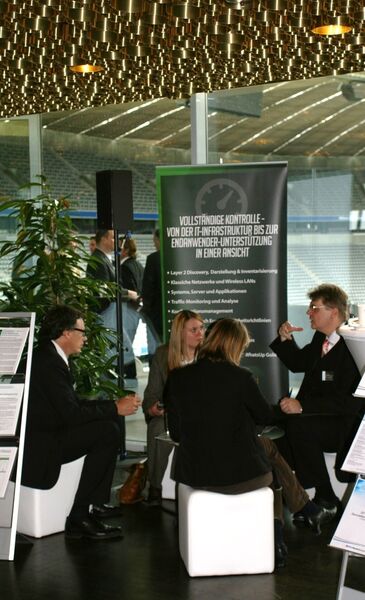 Gespräch auf dem Stand des Herstellers Ipswitch (Archiv: Vogel Business Media)