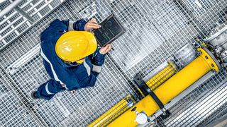 getac-f110-scenario-prozessindustrie-300-240619-3-pr (©Getac)