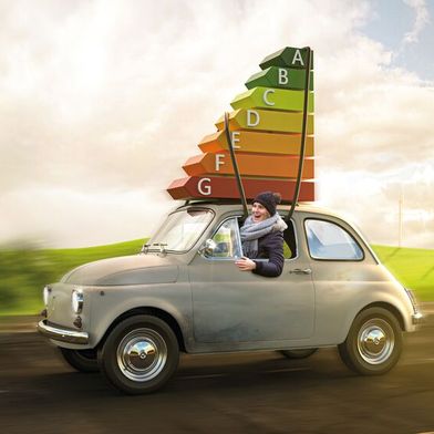 Verbraucher müssen auf den ersten Blick erkennen können, welche Energieeffizienzklasse der Neuwagen ihrer Wahl hat. (Bild: © Mediaparts - stock.adobe.com)