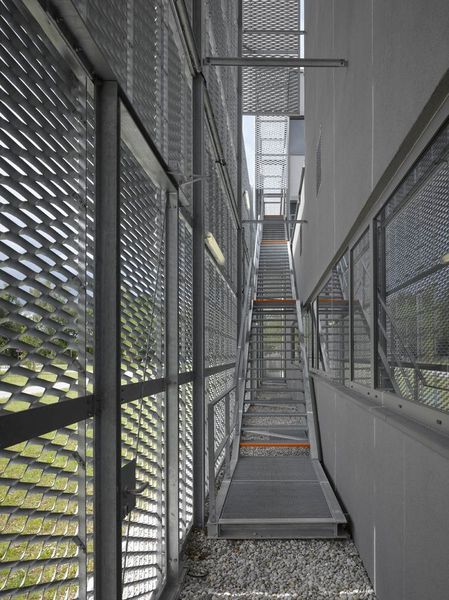 Mit dem Innovationspreis Feuerverzinken ehrt die Branche Innovatoren für ihre Leistungen und schafft gleichzeitig Impulse für Neuerungen. (Bild: Industrieverband Feuerverzinken/Roland Halbe)