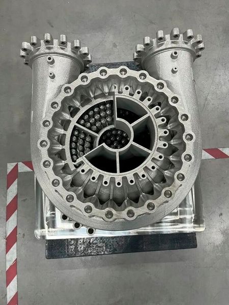 By printing the component as a monolithic whole, LEAP 71 eliminates the challenge of assembling hundreds of standardized parts, all of which would need to be machined and sealed with high precision. (Image:Nikon SLM)