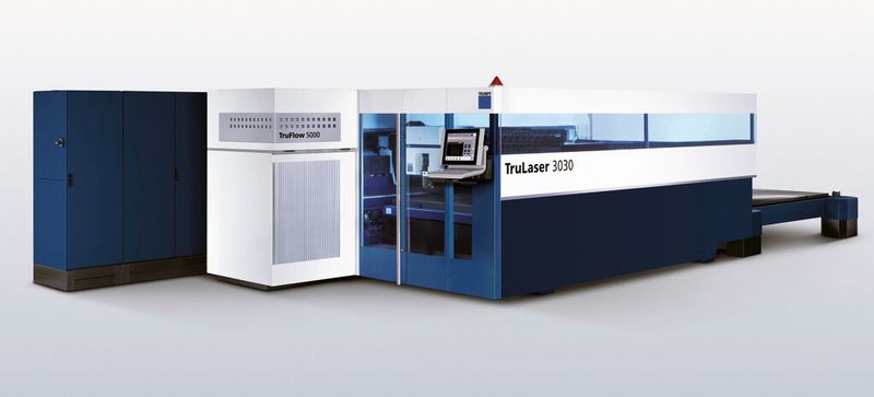 Sie ist die meistverkaufte Maschine von Trumpf weltweit und steht nun auch bei der Firma Keller Laser AG: die Laserflachbett-maschine Tru Laser 3030. (Bild: Trumpf)