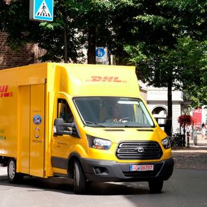 (Deutsche Post DHL)