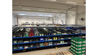 Im Rahmen der Leergutlogistik hat des der Einzelhandel mit einer steigenden Vielfalt an Gebinden zu tun. Wer nicht reagiert, leidet an Platznot und Stress. Die Experten von Logber haben aber einige Empfehlungen, wie man beim Leergut-Handling dennoch nicht zu verzweifeln braucht. (Bild: Logber)