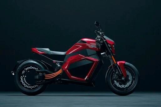 Verge Motorcycles ist laut eigenen Angaben das erste Unternehmen, das die Feststoffbatterietechnologie in die Serienfertigung von Motorrrädern einführt. Das Unternehmen wird in den kommenden Monaten die ersten Motorräder mit Feststoffbatterien an seine Kunden ausliefern.  (Bild: Verge Motorcycles)