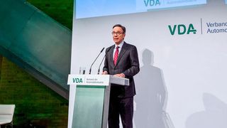 Matthias Wissmann, Präsident des Verbandes der Automobilindustrie (VDA), begrüßte die Gäste am 25. Januar zum VDA-Neujahrsempfang in Berlin. (VDA/Schnittstelle Berlin)